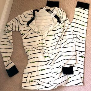 Brand new Old Navy Mummy Onesie